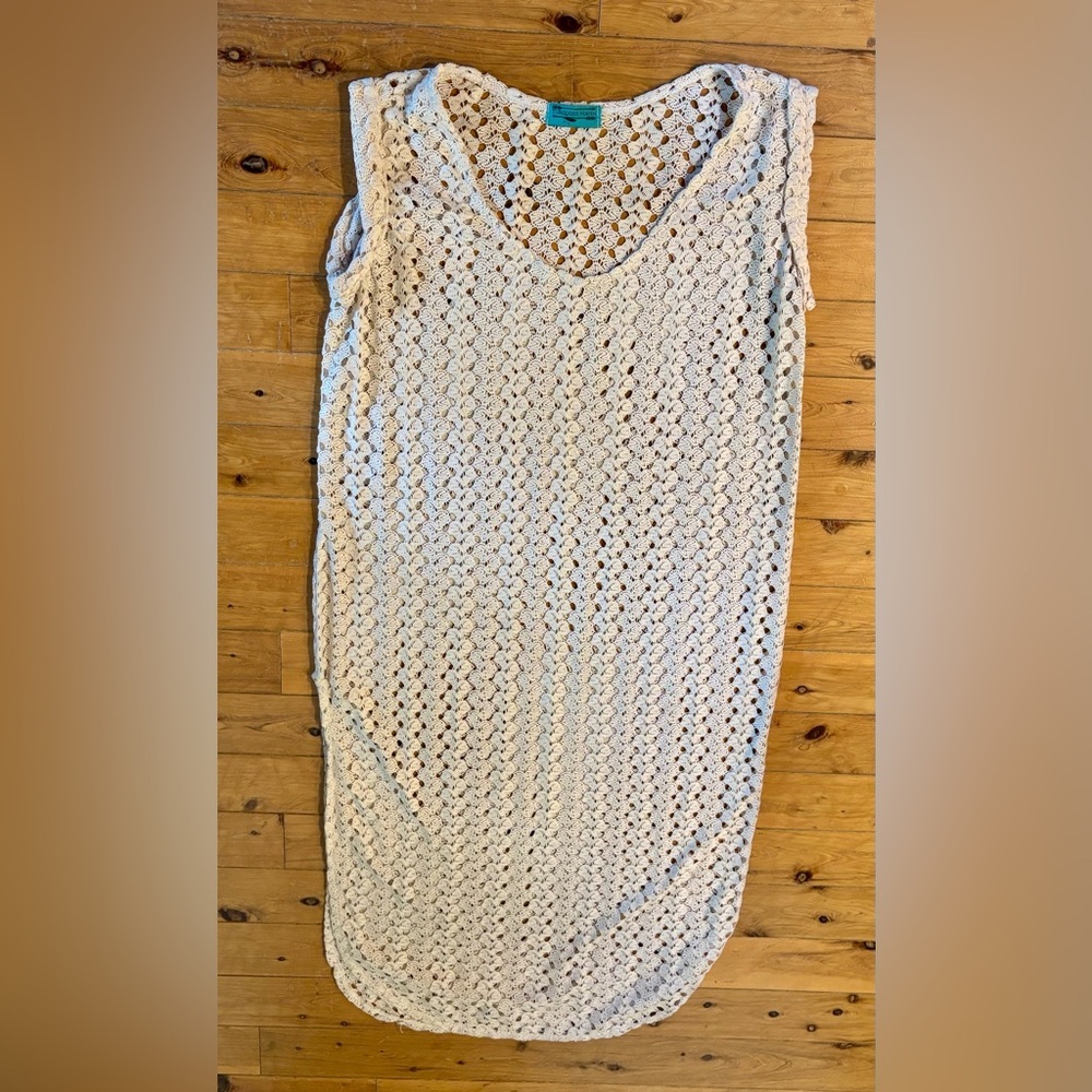 ⛱️Turquoise Haven Ivory Open Crochet Swimsuit Cover-up Size Medium⛱️